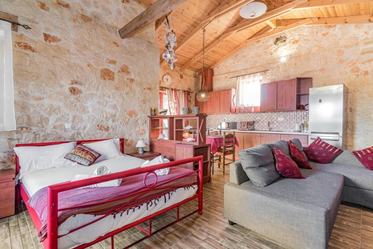 Casa Petra - Stone Cottage Farmhouses アルガッシ エクステリア 写真