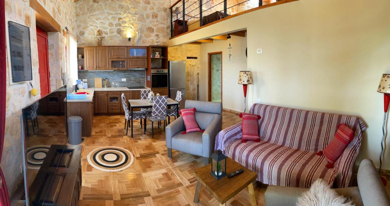 Casa Petra - Stone Cottage Farmhouses アルガッシ エクステリア 写真